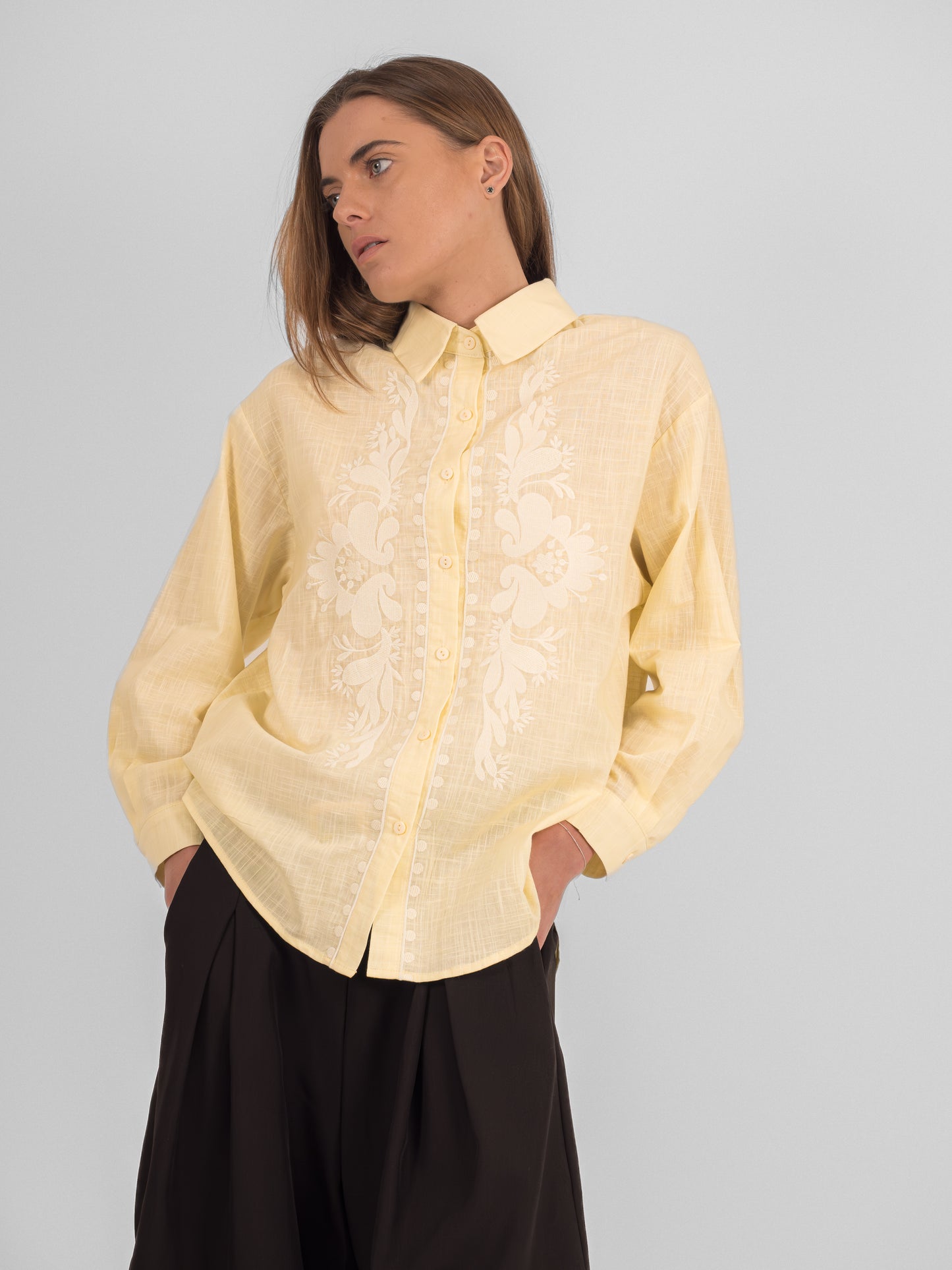 Chemise col classique brodé