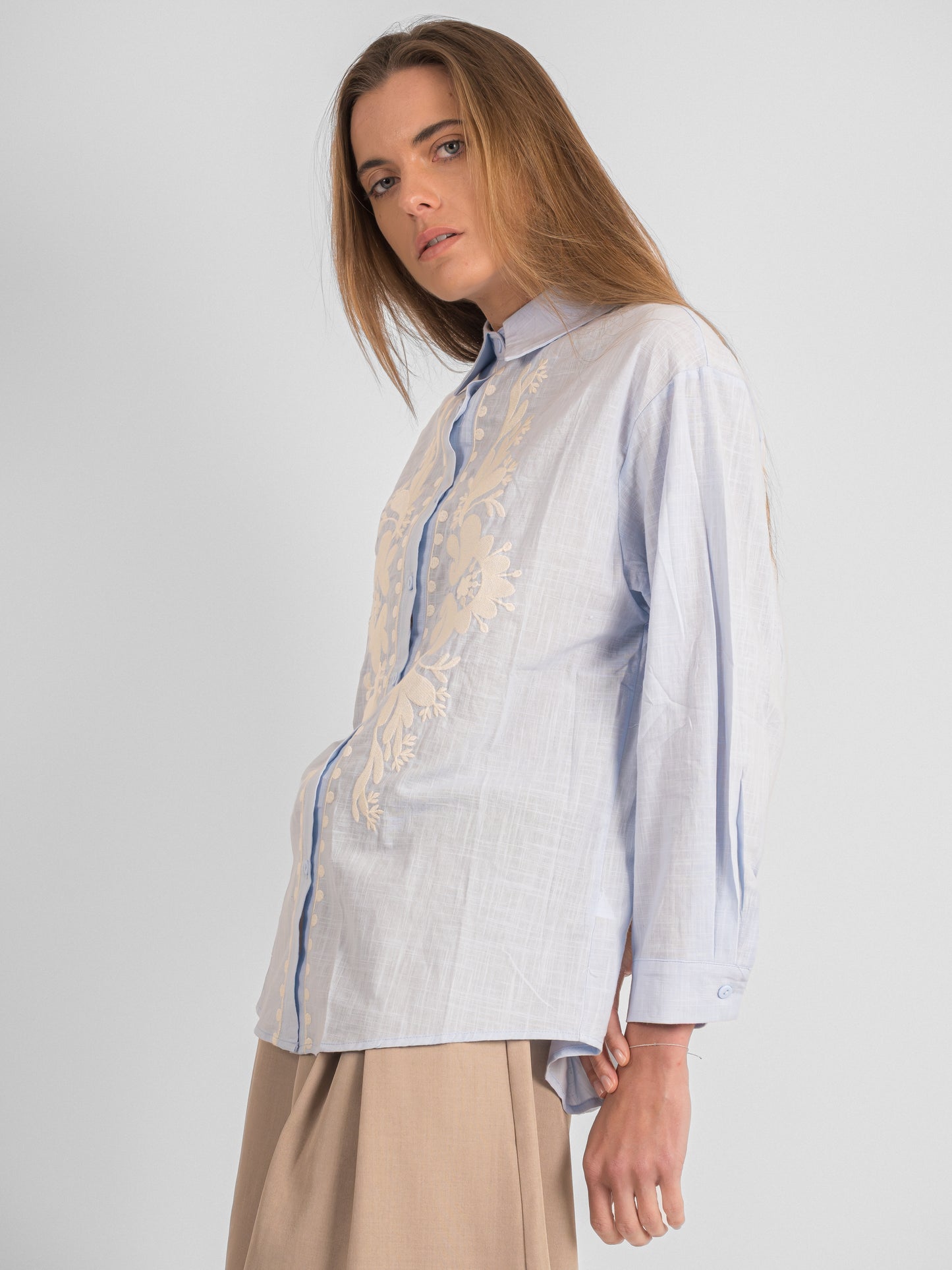Chemise col classique brodé