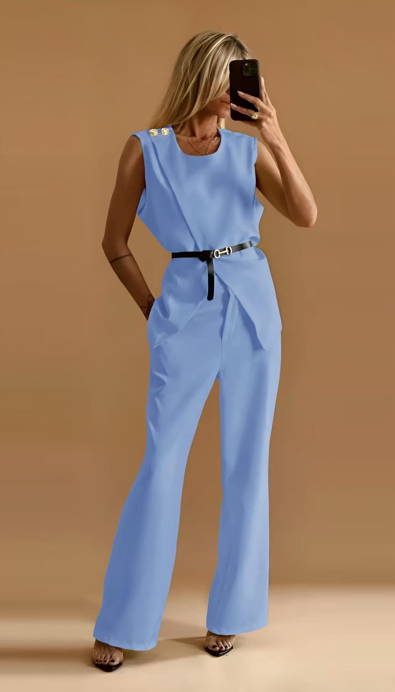 Ensemble asymétrique avec ceinture