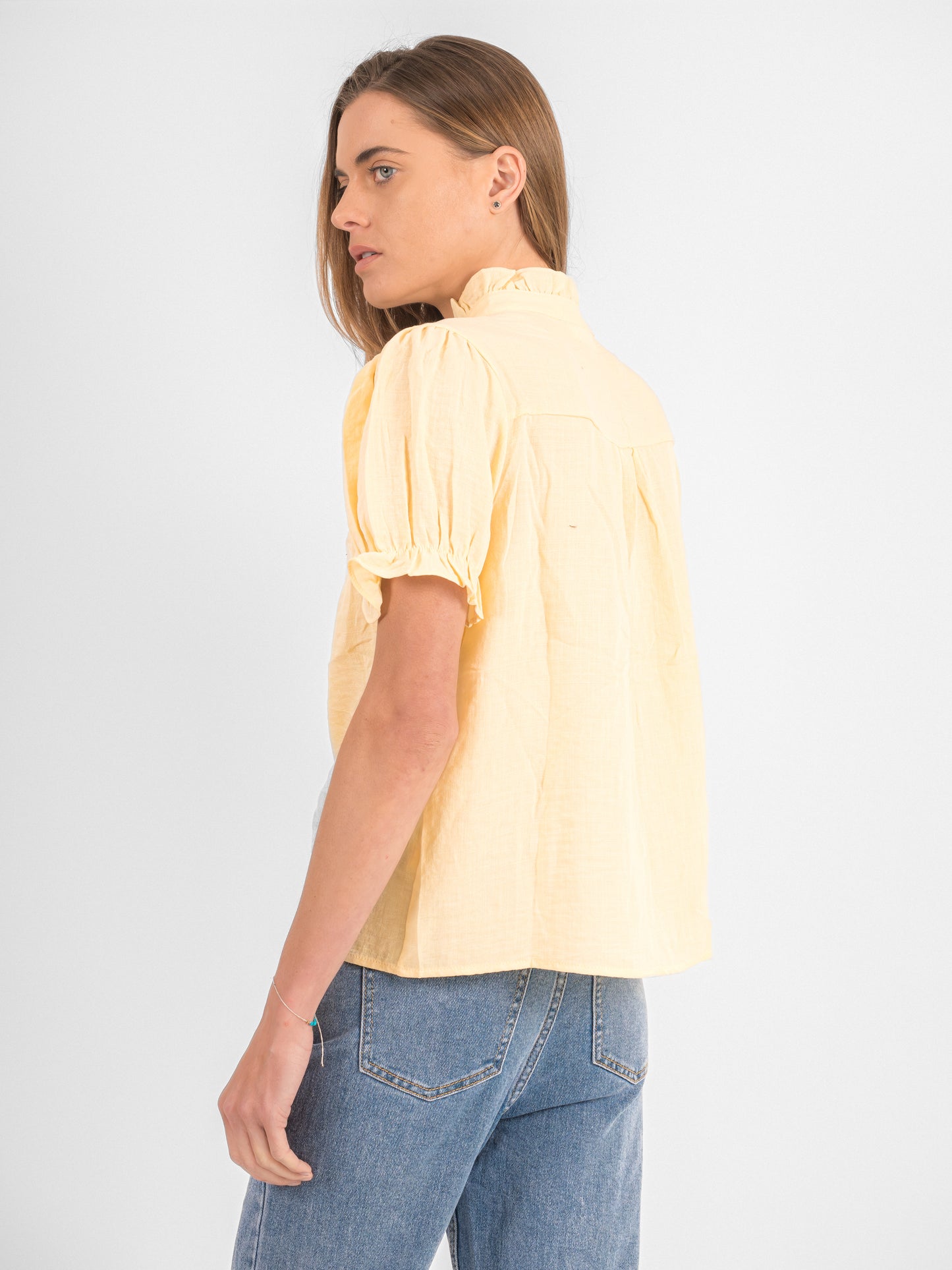 Chemise brodée à manches courtes