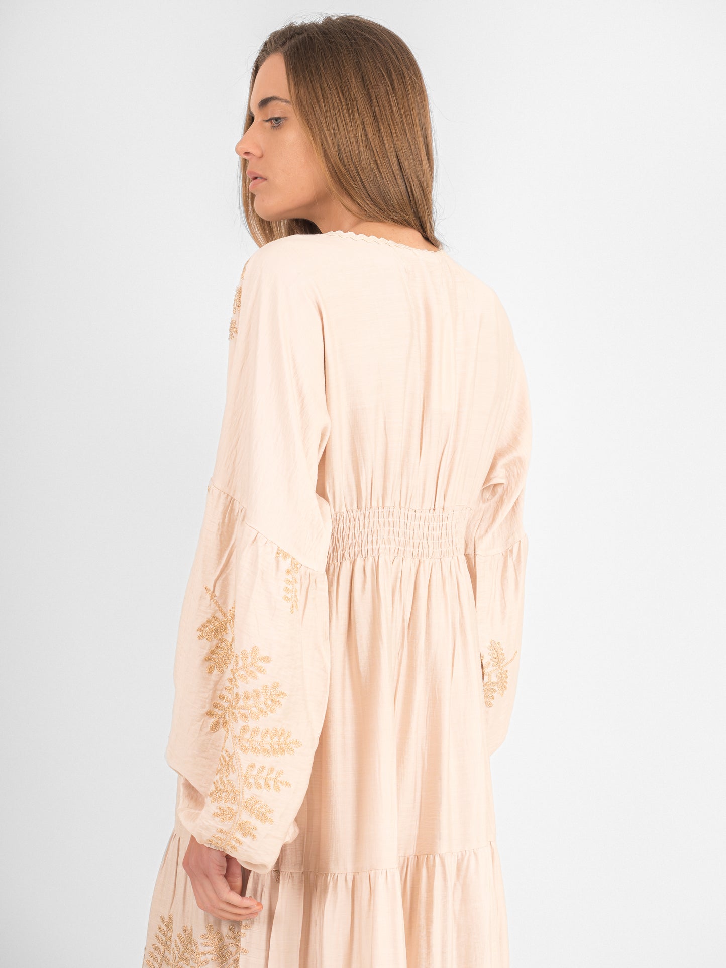 Robe brodée fleurs