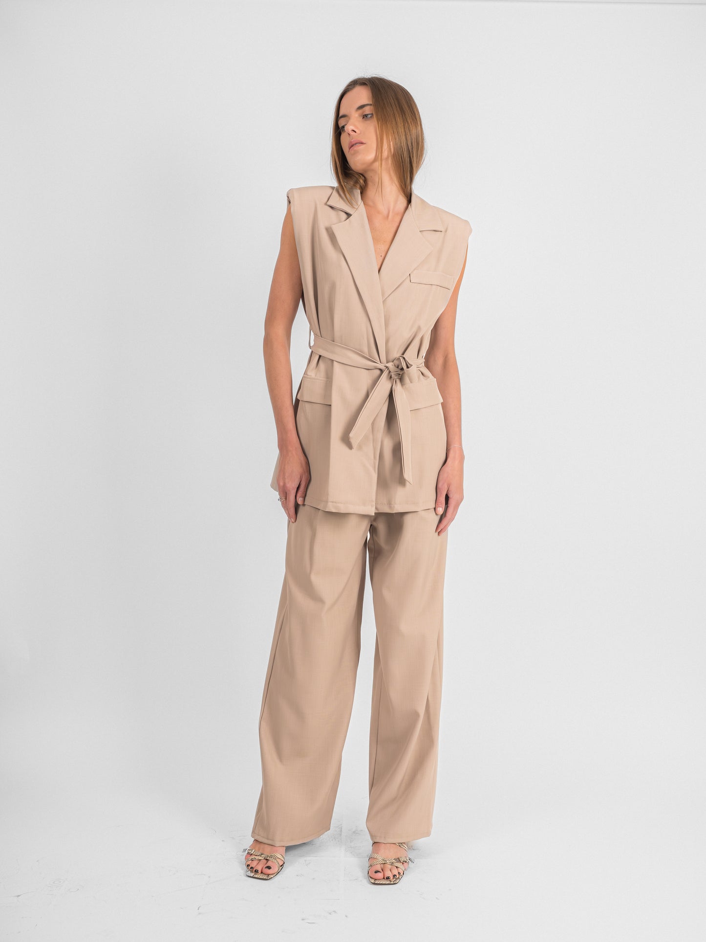 Ensemble pantalon blazer sans manches