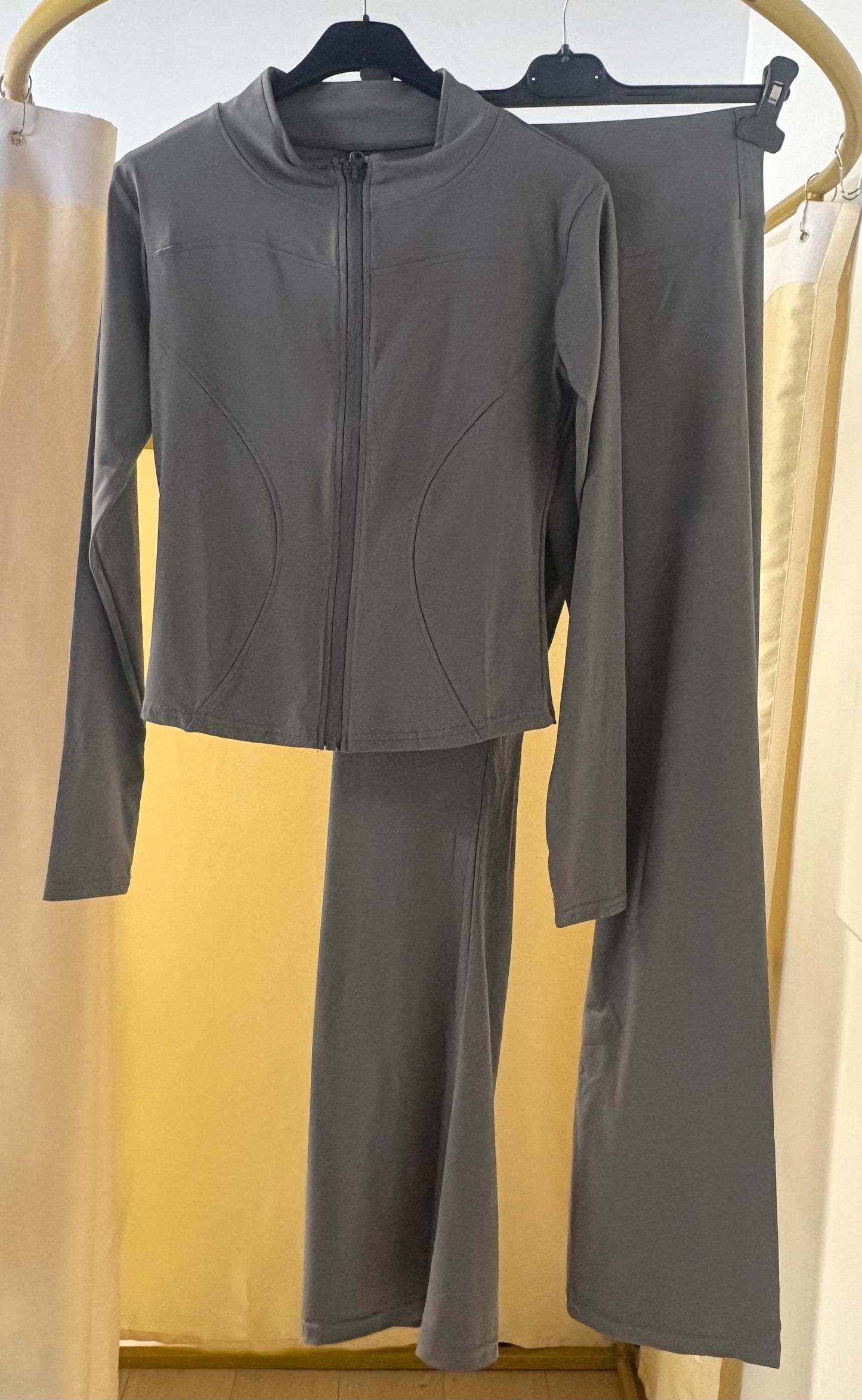 Ensemble de sport ISAB yoga define